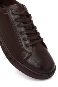 کتونی مردانه قهوه‌ای بندی چرمی کژوال دری مد