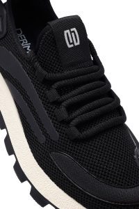 کتونی مردانه مشکی بندی زیره ضخیم پارچه‌ای Derimod Zero