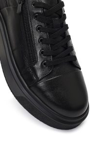 کتونی مردانه مشکی بندی زیره ضخیم چرمی دری مد