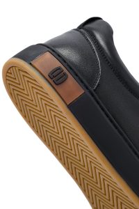 کتونی مردانه مشکی بندی چرمی دری مد