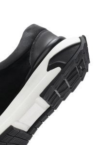 کتونی مردانه چرم جیر مشکی بنددار زیره ضخیم دری مد