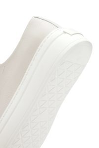 کتونی مردانه چرم سفید بنددار زیره ضخیم دری مد