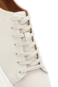 کتونی مردانه چرم سفید بنددار زیره ضخیم دری مد