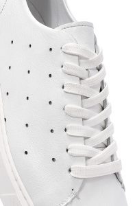 کتونی مردانه چرم سفید بنددار زیره ضخیم دری مد