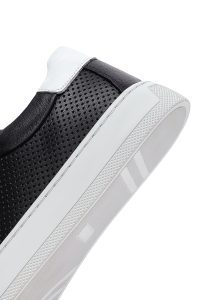 کتونی مردانه چرم مشکی بنددار دری مد