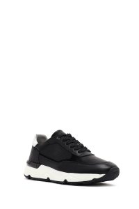 کتونی مردانه چرم مشکی بنددار زیره ضخیم دری مد