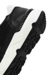 کتونی مردانه چرم مشکی بنددار زیره ضخیم دری مد