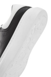 کتونی مردانه چرم مشکی بنددار زیره ضخیم دری مد