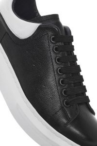 کتونی مردانه چرم مشکی بنددار زیره ضخیم دری مد