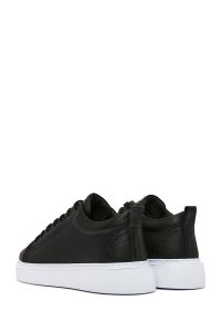 کتونی مردانه چرم مشکی بنددار زیره ضخیم دری مد