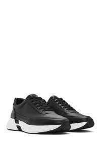 کتونی مردانه چرم مشکی بنددار زیره ضخیم دری مد