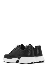 کتونی مردانه چرم مشکی بنددار زیره ضخیم دری مد