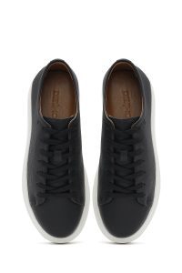 کتونی مردانه چرم مشکی بنددار زیره ضخیم دری مد