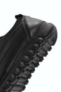 کتونی مردانه چرم مشکی بنددار کژوال دری مد