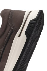 کتونی مردانه چرم نوبوک طوسی بنددار زیره ضخیم دری مد