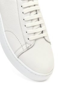 کتونی مردانه چرمی سفید بندی با زیره ضخیم دری مد