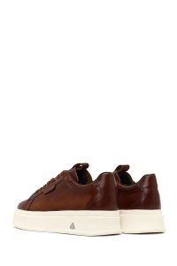 کتونی مردانه چرمی قهوه‌ای بندی با زیره ضخیم دری مد