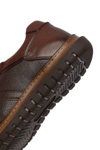 کتونی مردانه چرمی قهوه‌ای بندی دری مد