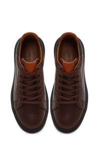 کتونی مردانه چرمی قهوه‌ای بندی زیره ضخیم دری‌مد