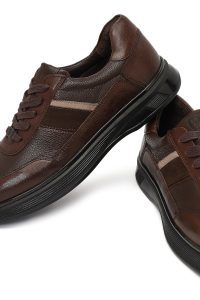 کتونی مردانه چرمی قهوه‌ای بندی کژوال دری مد