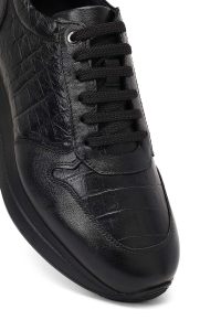 کتونی مردانه چرمی مشکی بندی با زیره ضخیم دری مد