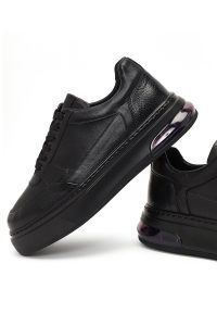 کتونی مردانه چرمی مشکی بندی با زیره ضخیم دری مد