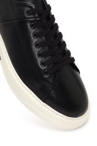 کتونی مردانه چرمی مشکی بندی با زیره ضخیم دری مد