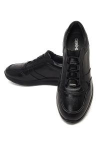 کتونی مردانه چرمی مشکی بندی دری مد