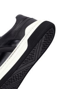 کتونی مردانه چرمی مشکی بندی دری‌مد