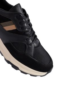 کتونی مردانه چرمی مشکی بندی زیره ضخیم دری مد