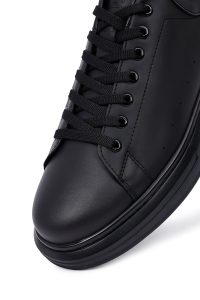 کتونی مردانه چرمی مشکی بندی زیره ضخیم دری‌مد