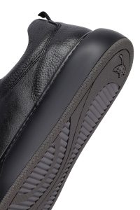 کتونی مردانه چرمی مشکی بندی زیره ضخیم دری‌مد