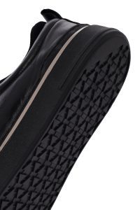 کتونی مردانه چرمی مشکی بندی زیره ضخیم دری مد