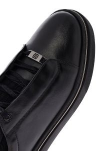 کتونی مردانه چرمی مشکی بندی زیره ضخیم دری مد