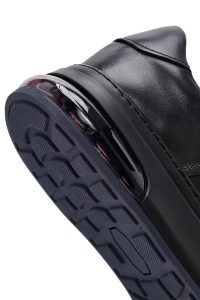 کتونی مردانه چرمی مشکی بندی زیره ضخیم دری‌مد