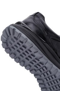 کتونی مردانه چرمی مشکی بندی کژوال زیره ضخیم دری مد