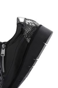 کتونی چرمی مشکی بند دار زنانه دری مد