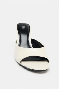 کفش جلو باز زنانه لژدار شفاف چرمی زارا – ZARA