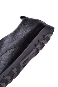 کفش راحتی چرم بند دار مشکی زنانه دری مد