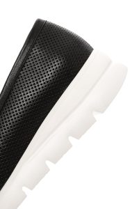 کفش راحتی چرم مشکی زنانه دری مد