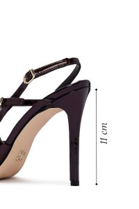 کفش زنانه زرشکی پشت‌باز پاشنه‌نازک دری مد