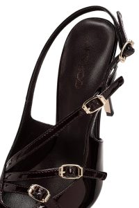 کفش زنانه زرشکی پشت‌باز پاشنه‌نازک دری مد