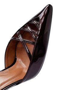 کفش زنانه زرشکی چرم ورنی پاشنه نازک بنددار دری مد