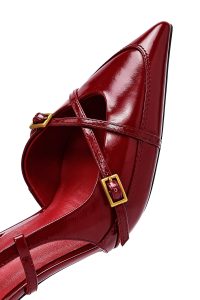 کفش زنانه قرمز چرم پاشنه نازک پشت باز بنددار دری مد