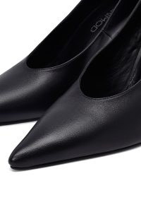 کفش زنانه مشکی پاشنه‌نازک استیلتو دری مد