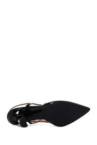 کفش زنانه مشکی چرم ورنی پاشنه‌دار پشت باز دری مد