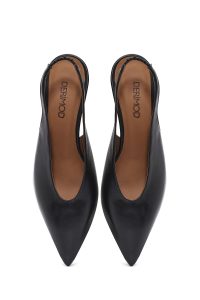 کفش زنانه مشکی چرم کش‌دار پشت باز پاشنه‌کوتاه دری مد