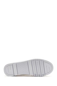 کفش زنانه پارچه‌ای سفید راحتی دری مد