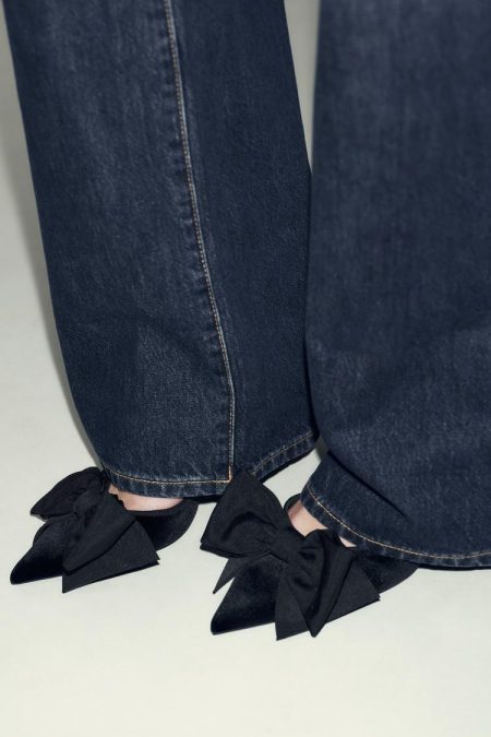 کفش زنانه پشت‌باز مخمل با پاپیون زارا – ZARA