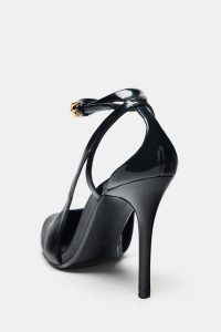 کفش زنانه پشت‌باز ورنی زارا – ZARA